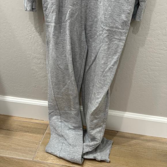 Athleta Girl Grey Zipper Jumpsuit Romper - Picture 2 of 9
